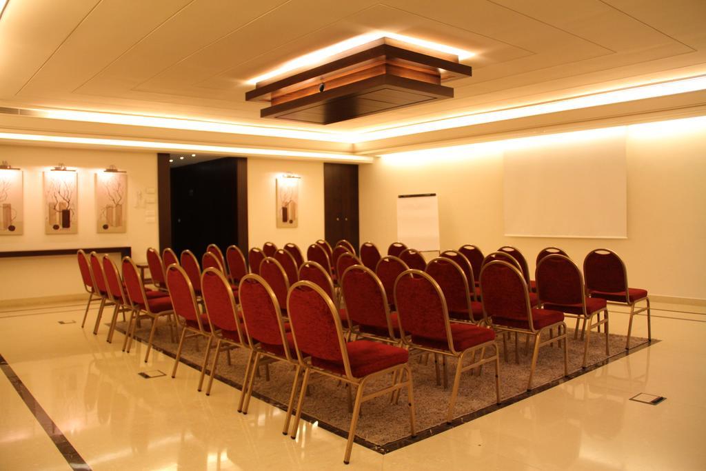 Markazia Suites Beirut Eksteriør billede
