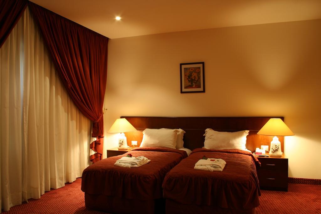 Markazia Suites Beirut Eksteriør billede