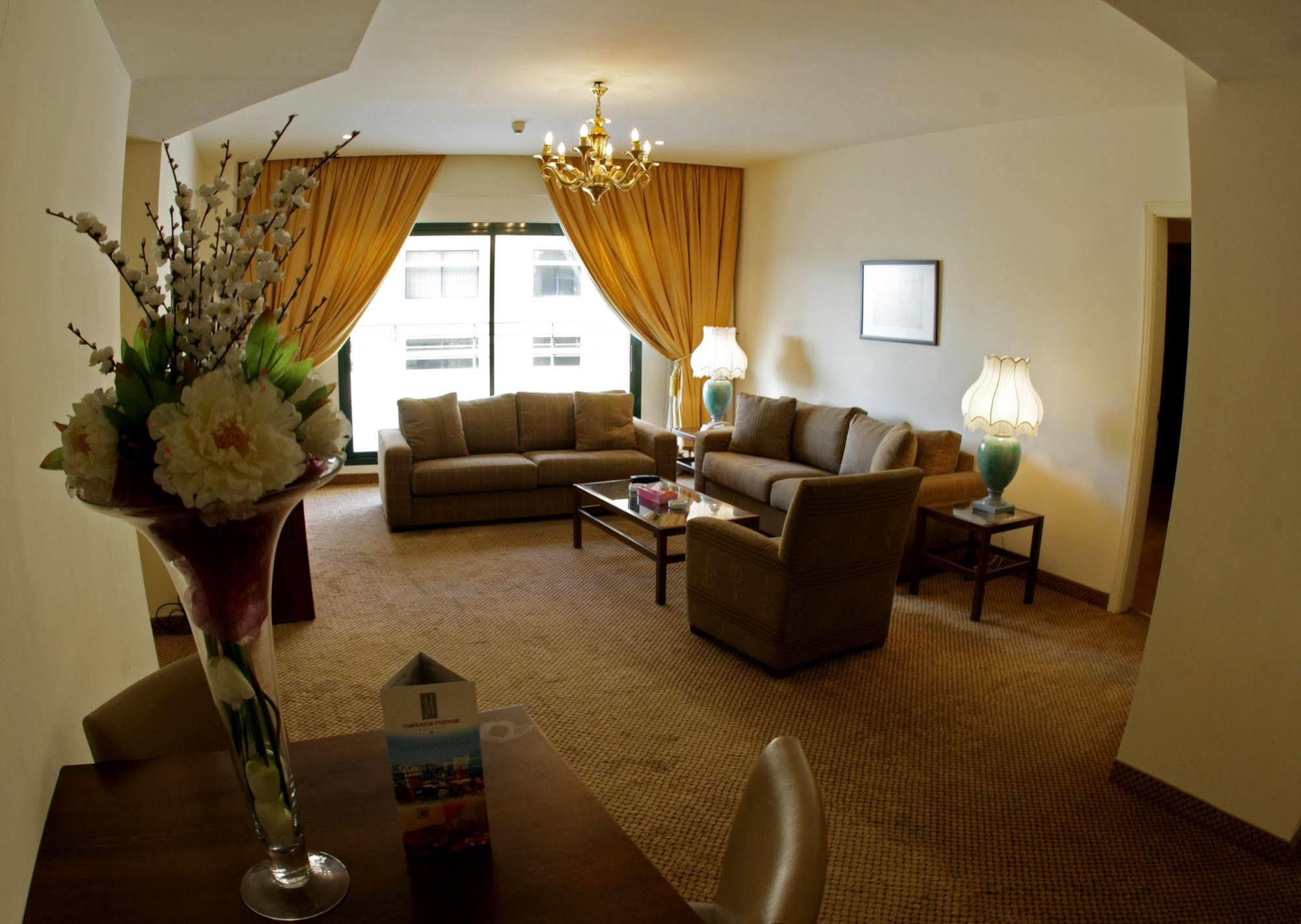 Markazia Suites Beirut Eksteriør billede