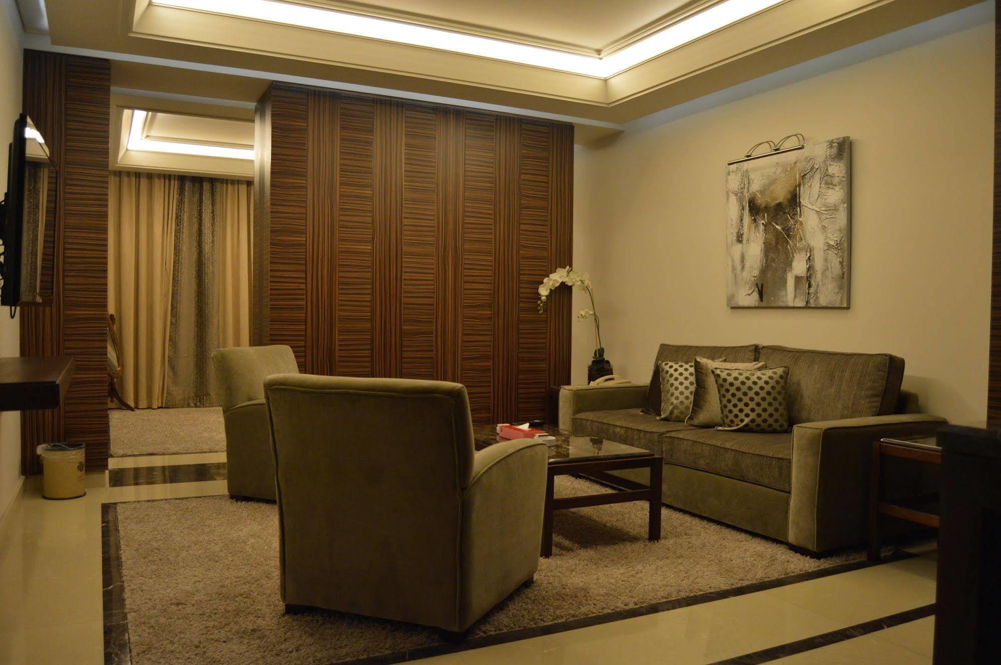 Markazia Suites Beirut Eksteriør billede