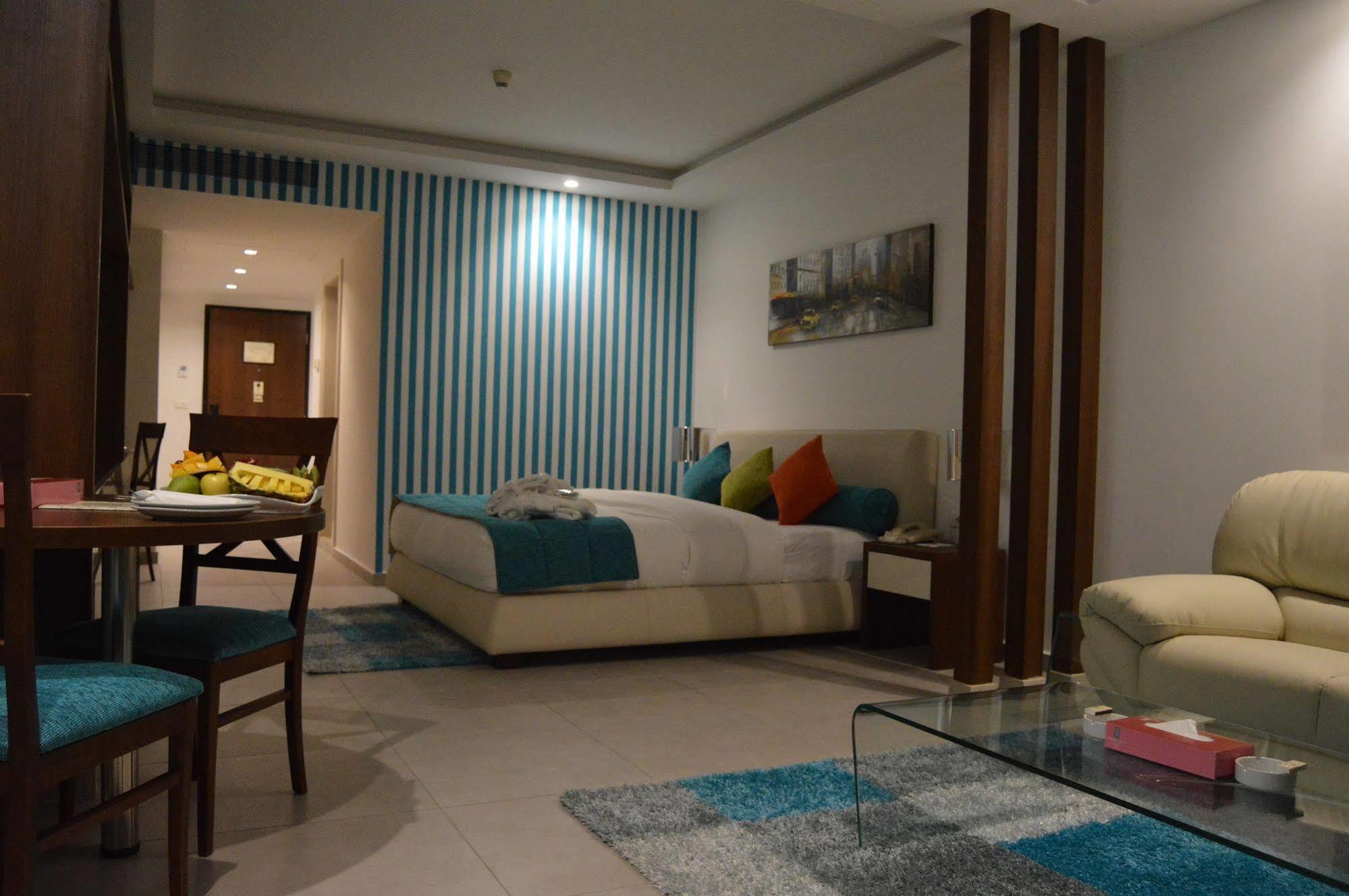 Markazia Suites Beirut Eksteriør billede